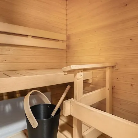 Arctic Nook - Sauna And Parking Daire *